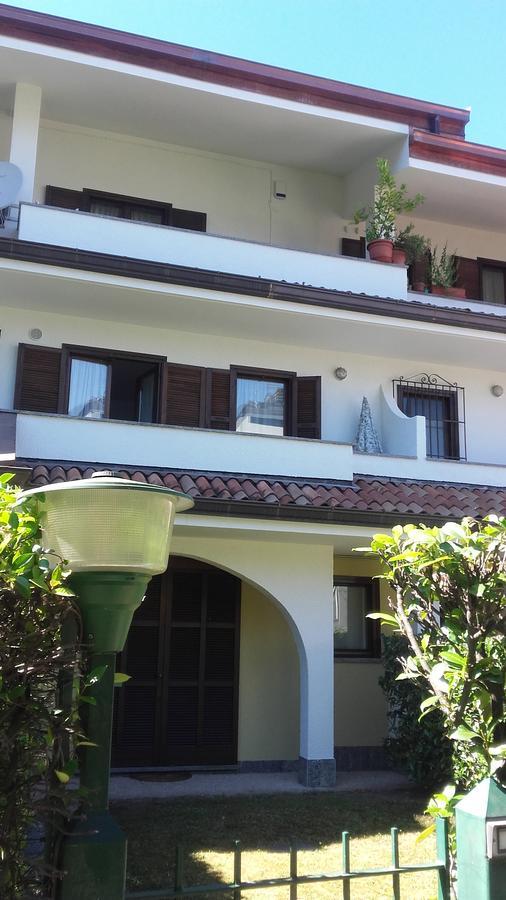 Appartamento Bilocale Dante Stresa Exterior photo